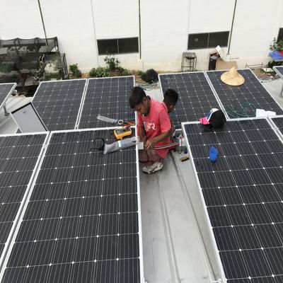 China 72 Zellmonokristalliner Sonnenkollektor zu verkaufen