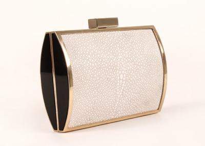 China Customized Ivory Ladies Leather Clutch Bags PU Leather With  Metal Chain for sale