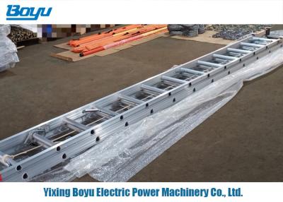 China Escaleras de aleación de aluminio Pollo de utilidad Franja anti-escarcha con gancho superior en venta