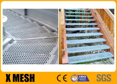 China Aluminum And Mild Carbon Punched Galvanised Walkway Grating Welded for sale