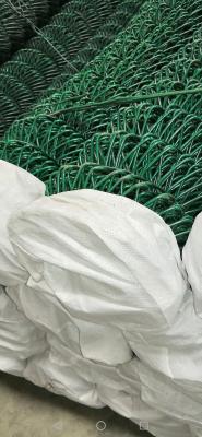China X ENREDA el cercado revestido plástico de la alambrada de 6 indicadores resistente en venta