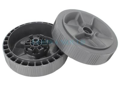China 2 Cavities Plastic Injection Molded Parts For Stable Round Auto Wheel Boss Parts for sale