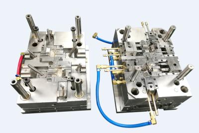 China SPI-A1 Multi Cavity Submarine Gate Injection Molding for sale