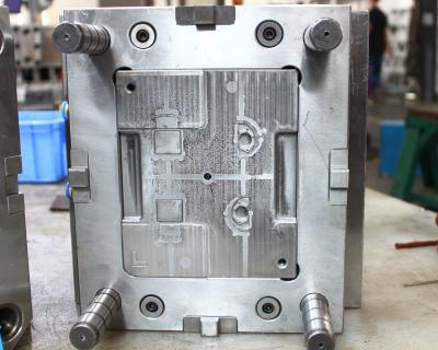 China HASCO Standard Plastic Parts Injection Mould With Cold Runner 2 + 2 Cavity for sale