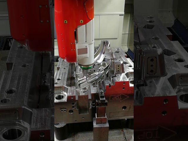 Mould CNC Machine For Injection Moulding Parts With 3D Online Detection System