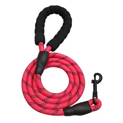 China Durable Pet Retractable Leashes Luxury Nylon Cat Leash Red Color for sale