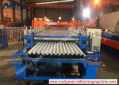China Cladding wall roll forming machine, for factory building, wall panel with scew clipping for sale