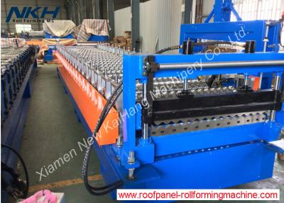 China Rollo confiable del panel del tejado que forma la máquina modificada para requisitos particulares con el sistema de control del PLC en venta