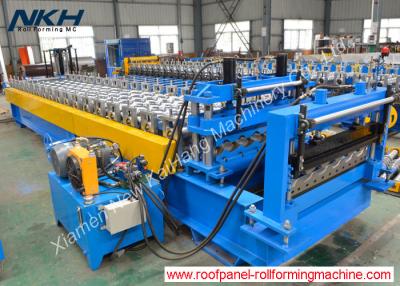 China Hochgeschwindigkeits-Dachplatte-Rolle, welche die Maschinen-Hydraulikziegel drückt für Dachplatte bildet zu verkaufen
