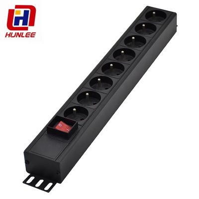 China 16A Mother Switch With 8 Way Double Pole French Rackmount PDU en venta