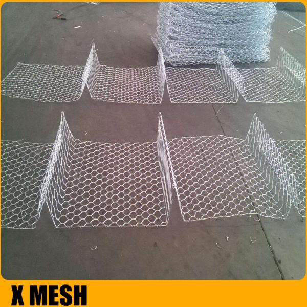 Quality 6x8cm Hole Seawall Protection Pvc Coated Hexagonal gabion basket for retainer for sale