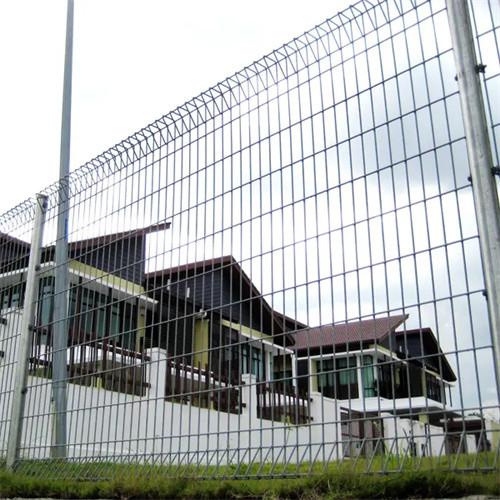 Quality Roll Top Triangle Bending Brc Welded Wire Mesh Fence for sale