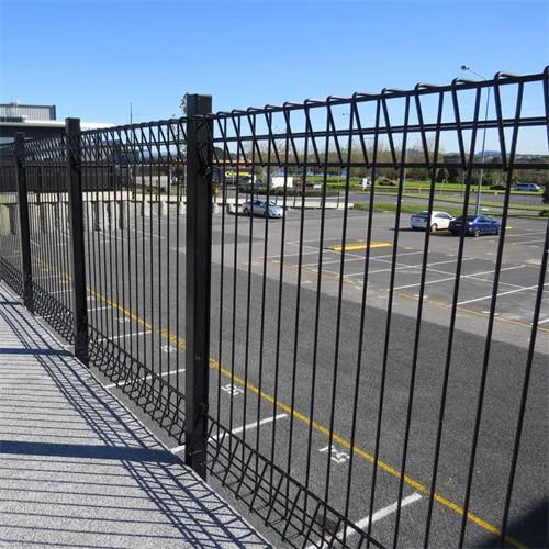 Quality Roll Top Triangle Bending Brc Welded Wire Mesh Fence for sale