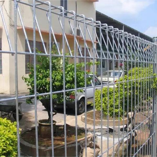 Quality Wholesale Hot Sale Iron Fence Outdoor Hot Dip Galvanized Galvanized Welded for sale