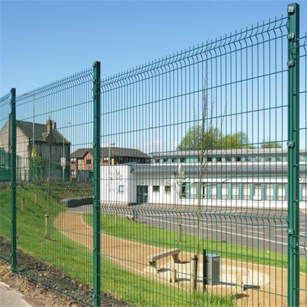 Quality Heavy Gauge Rigid commercial galvanized steel welded curved 3d wire mesh fence for sale