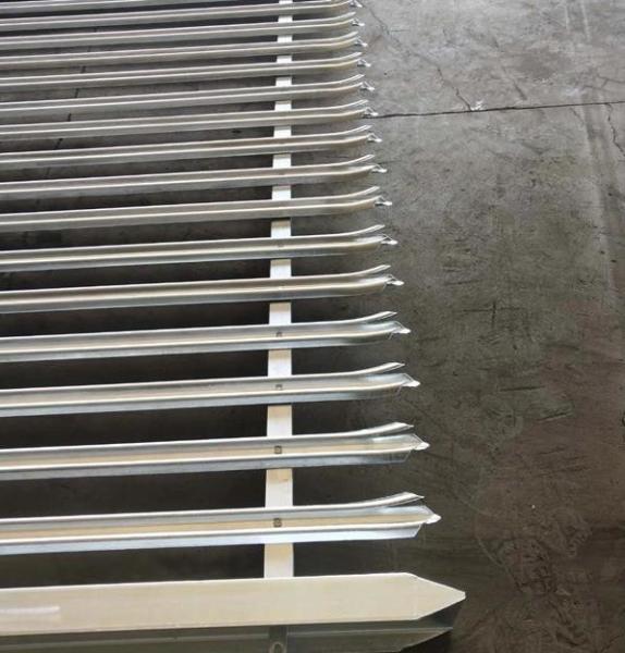 Quality 2700mm High Industrial Security Triangle Spear Top Galvanized Steel Metal for sale