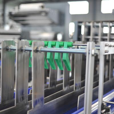 Chine Machine automatique intégrée 25PPM L machine d'emballage en papier rétrécissable d'enveloppe de rétrécissement de scelleur à vendre