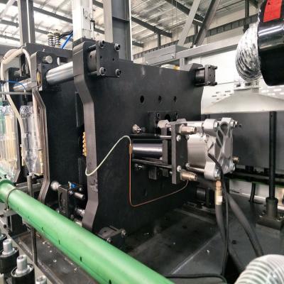 China Máquina que sopla del animal doméstico completamente automático de la máquina del moldeo por insuflación de aire comprimido de la velocidad 9000 BPH en venta