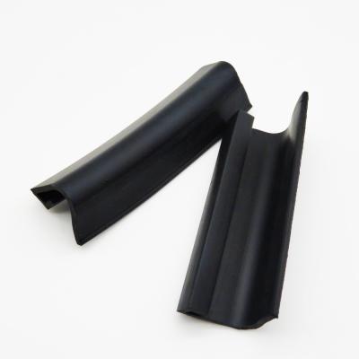 China EPDM Widely Use Extruded Rubber Seals 100ppm Rubber Moulding Profiles for sale