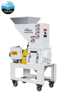 China Rotary Blade Plastic Crusher Machine Low Speed Soundproof Granulator  1.1KW for sale