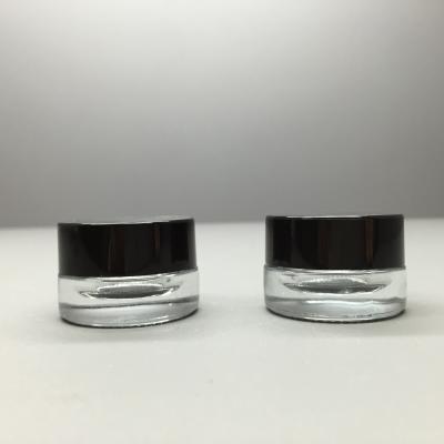 China Garrafas de vidro e frascos de empacotamento geados brancos do cosmético do OEM com tampão e bomba à venda
