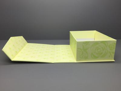 China Automatización completa 350g de empaquetado de reciclaje por encargo con la caja de papel para el regalo en venta