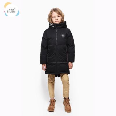China Cheap Boys Clothes Winter Keep Warm Coat Go Outdoors Windproof Padded Kids Winter Long Boys Hooded Down Jacket for sale