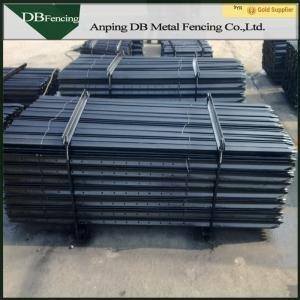 China Long Life Steel Fence Posts Star Picket For For Construction Fence Supports for sale