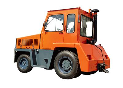 China Seated Type Diesel Tow Truck Automatic Operating With 25 - 38 Tons Capacity for sale