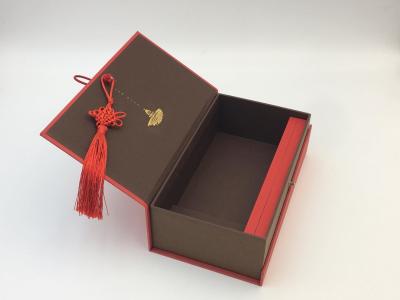 China Portable Drawer Handle Chocolate Gift Box Valentine's Day Surprise Gift Box Customized for sale
