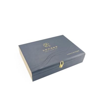 China Hardware Hinge Lock Suitcase Packing Pu Black Leather Box Glod Logo Personalized Engraved Leather Gift Box for sale