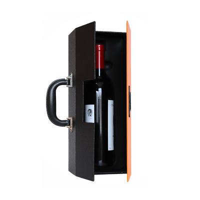 China Caja de cuero de empaquetado del vino del regalo rojo clásico de la caja del regalo de la PU de la maleta del vino de la botella superior de cuero de Luxuery en venta