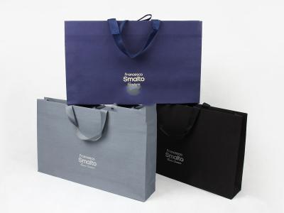 Cina Abbigliamento d'imballaggio premio Tote Bag del panno del grippaggio della borsa del regalo di marca su ordinazione in vendita