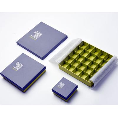 China Caja de regalo de papel amistosa de Macaron del caramelo de Eco Tray Lid Base plástico en venta