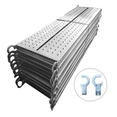 Cina 400mm Steel Movable Bridge Scaffolding System Material Steel Walking Plank Steel Plank for Scaffolding in vendita