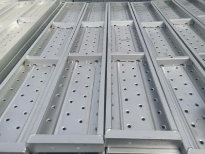 China Plancha de acero galvanizado Plancha de andamios para construcción en venta