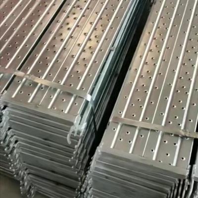 China Durable Galvanized Steel Hook Scaffolding Planks For Construction en venta