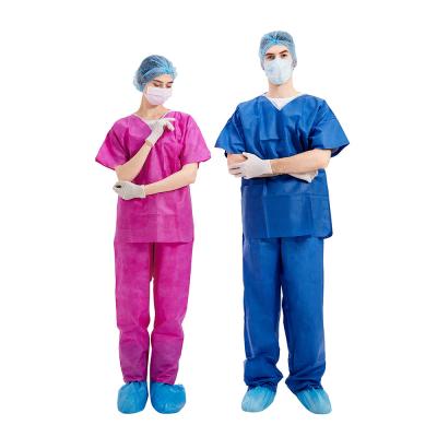 China 40g Disposable Scrub Suits , TUV Operating Room Scrubs Uniforms for sale