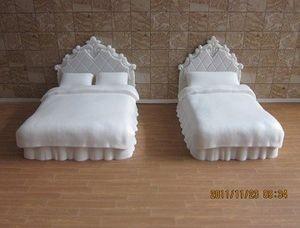 China sigle/double bed--model scale bed ,plastic model beds,doll house decoration for sale