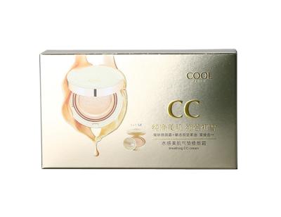 China Impresión de caja de papel dorada de lujo personalizada con fábrica de logotipo en relieve para crema CC en venta