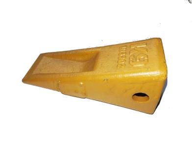 中国 1U3302掘削機の精密消失型鋳造法の石のバケツの歯0.05mm 販売のため