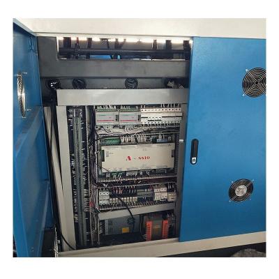 Chine Révolutionnez votre fabrication de plastique avec notre machine de moulage par soufflage par extrusion à vendre