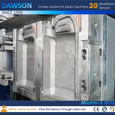 Cina DSB90II Automatica a doppia testa a soffiatura 5L HDPE Jerry Can Blow Molding Machine Extrusion Blow Molding Machine in vendita