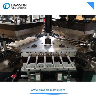 Chine Machine cosmétique en plastique intelligente de soufflage de corps creux d'injection d'IBM de bouteille à vendre