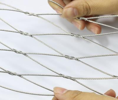 China Rhombus Stainless Steel Cable Netting , Bird Aviary Steel Cable Mesh No Toxic for sale