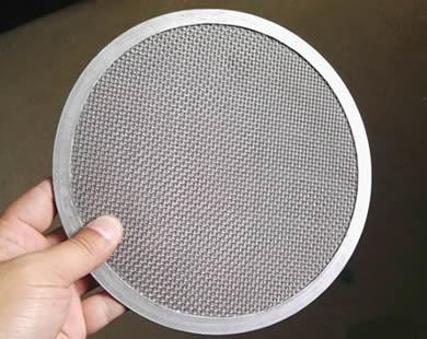 China Woven Wire Mesh Filter Disc SS Materials High Strain Ability Long Lifespan for sale