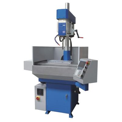 China máquina de perfuração do CNC do rosqueamento de parafuso do diâmetro de 16mm à venda