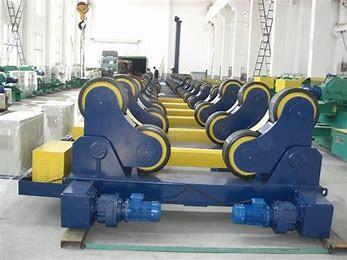 Chine positionneur de soudure de 1300mm/Min Rotating Pu Roller Tube conventionnel à vendre