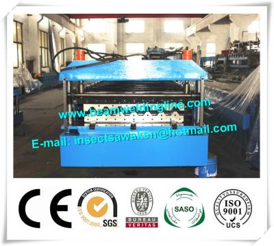 China Linha de produção Decking do painel de sanduíche do plutônio do metal do piso de aço que forma a máquina à venda