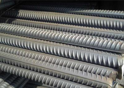 China Barra de acero deformada laminada en caliente de la placa de acero de ASTM A615 para el refuerzo en venta
